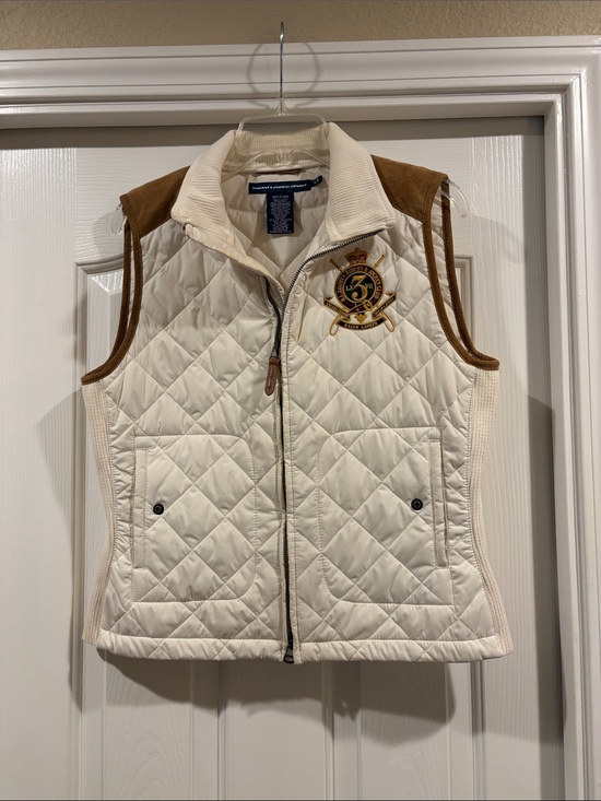 Ralph Lauren Jackets & Blazers - Ralph Lauren Cream Quilted Sleeveless Vest w/ Brown Suede Accents L like new